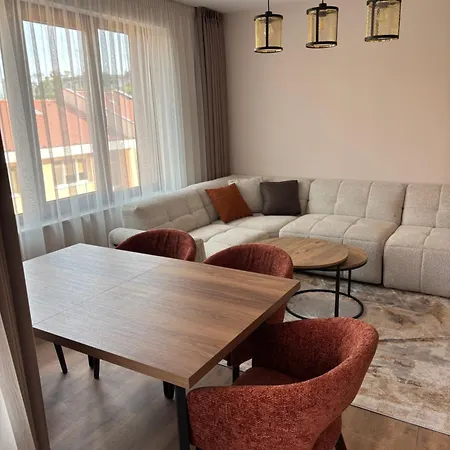 дизайнерски Apartman *