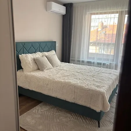 Apartman дизайнерски