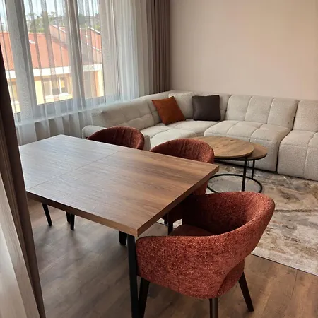 дизайнерски Apartman Burgasz